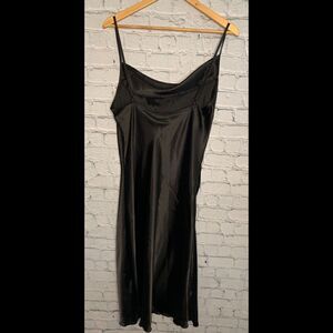 NWT Bebe slinky slip dress. Large